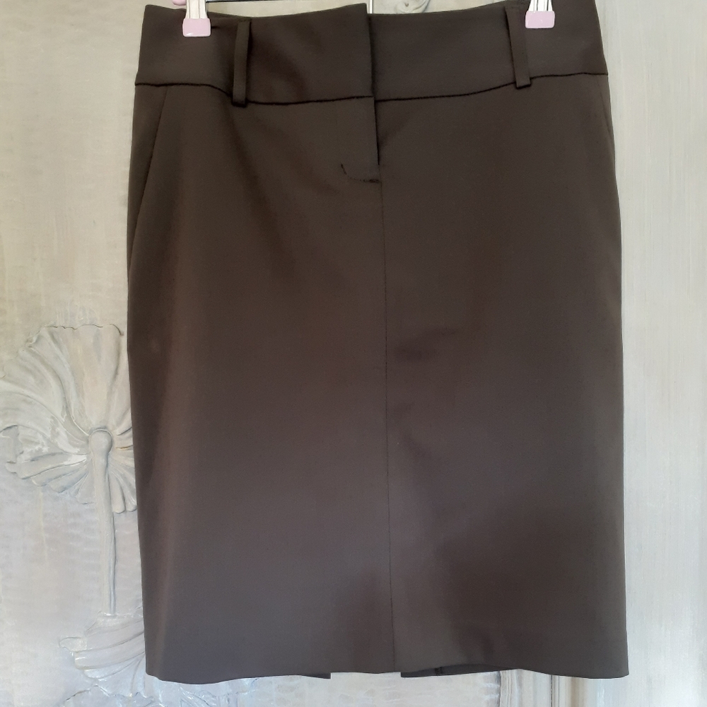EXPRESS olive green pencil skirt
